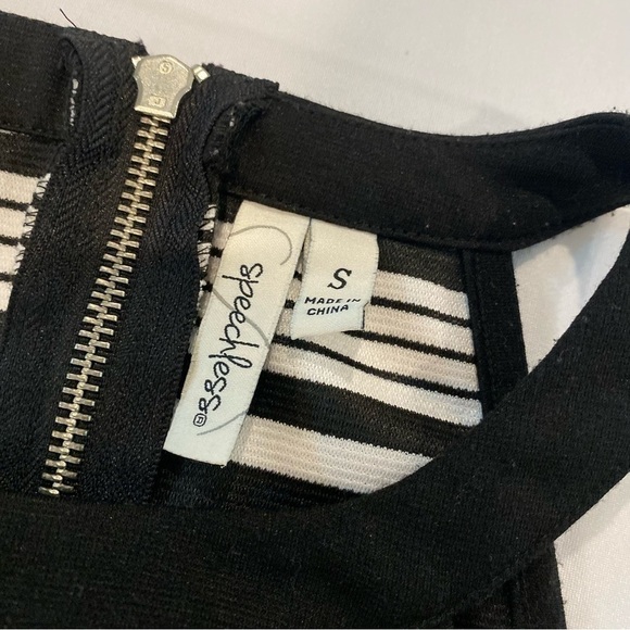 ⭐️ Speechless Halter Mini Dress size small Blk/Wht Band Waist Retro - Picture 5 of 10